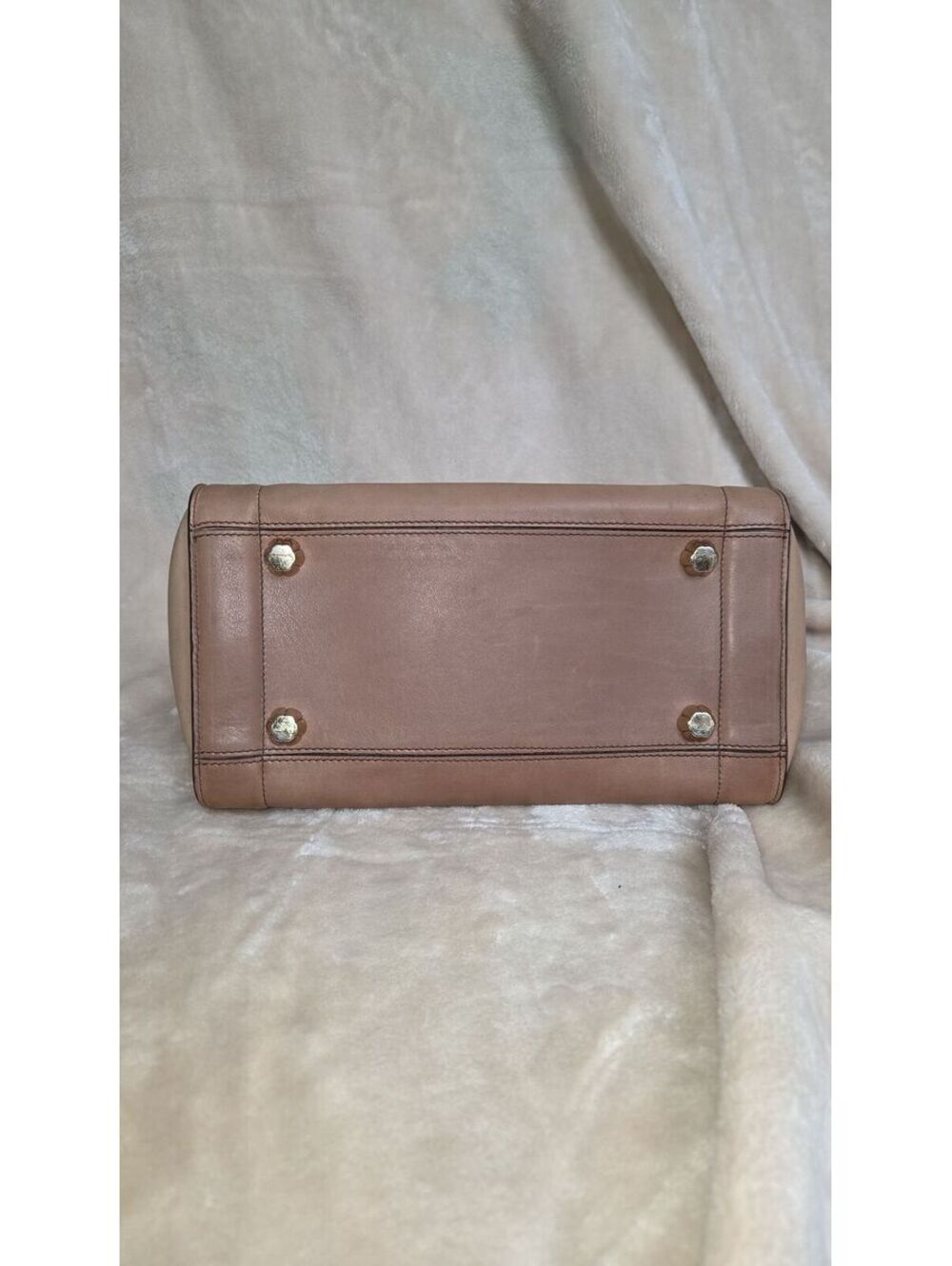 L17. Salvatore Ferragamo "Sofia" - Picture 5 of 6